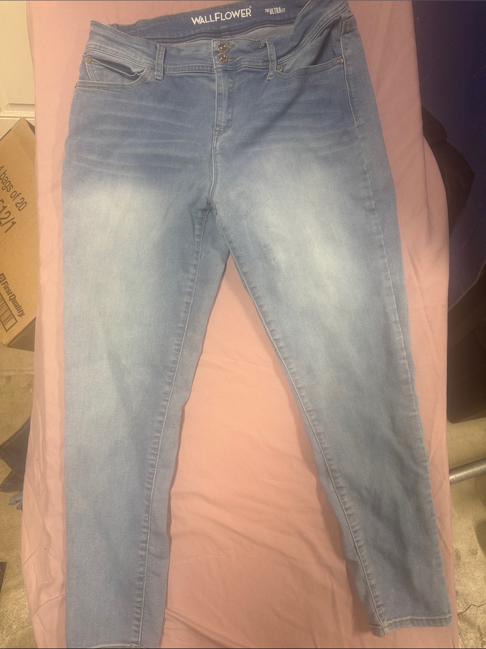 Light Blue Wallflower Ultra Fit Jeans size 17